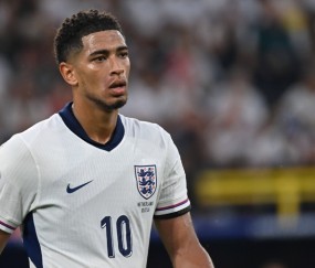 kaiyun-博主：除非贝林表现提升，否则预计世界杯图赫尔将让罗杰斯首发